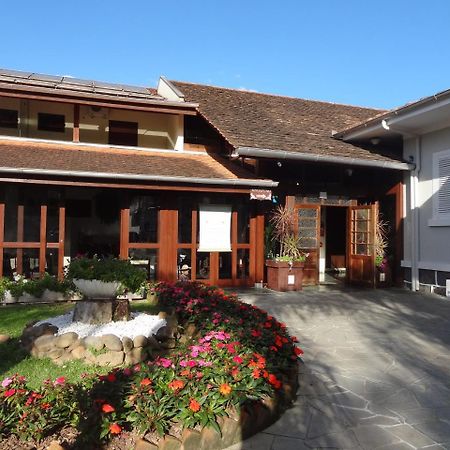 Dein Haus Pousada Pomerode Bagian luar foto